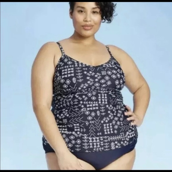 Kona Sol Tankini. Plus Size 18W. Navy/White. NEW!! - Picture 1 of 12